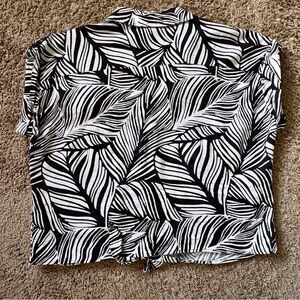 Christian Siriano Black and White Leaf-Print Button Down Top